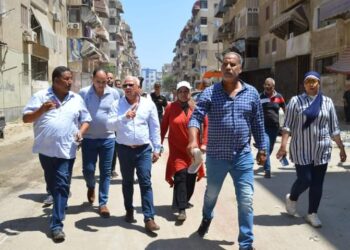 محافظ بورسعيد يتابع سير