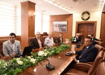 محافظ بورسعيد يناقش مقترح