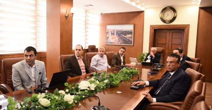 محافظ بورسعيد يناقش مقترح