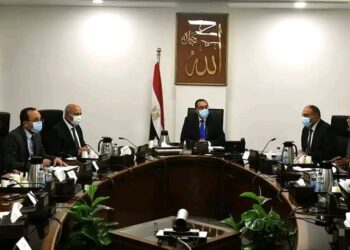 مدبولي يُتابع إجراءات زيادة التعاون البحري بين مصر وتونس والجزائر