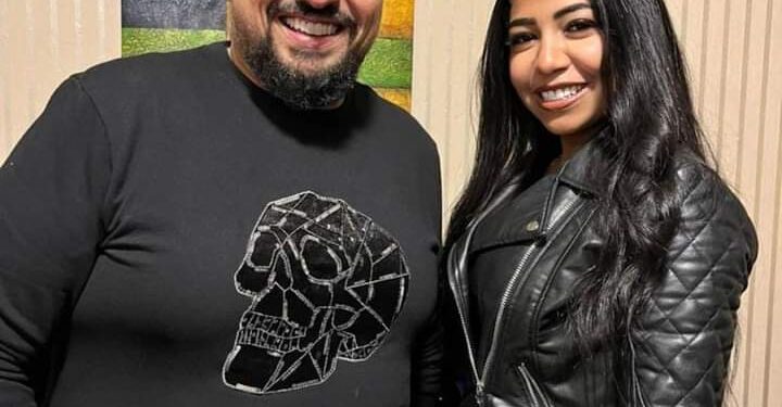 نجوم الفن يهنئون دنيا النوبى بالتوقيع مع إحدى شركات الإنتاج الموسيقى