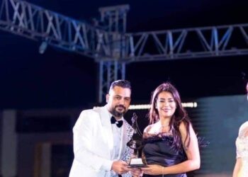 مهرجان ملكة جمال بنت النيل يكرم اشكي يوسف علي دورها في وسط البلد