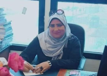 الهروب من الواقع بإدمان مواقع التواصل الأجتماعى