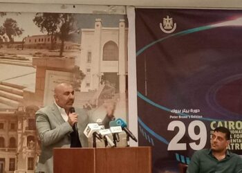 محسن منصور : محظوظ برئاسة لجنة تحكيم العروض القصيرة بالمسرح التجريبي