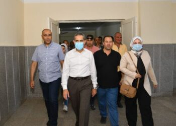 محافظ الغربية يتفقد مستشفى