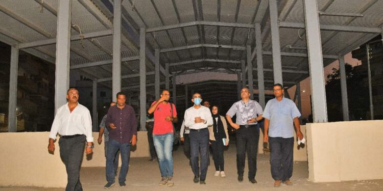 جولة مسائية لمحافظ الغربية لتفقد مشروعات حياة كريمة بنهطاي