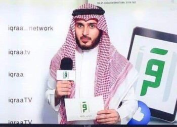 من هو الإعلامي أنس القاسم الذي سطر التاريخ الإسلامي على وسائل التواصل