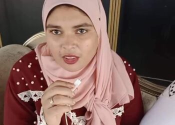 عروسة دمياط تظهر الوجه الطيب للفيس بوك