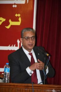محافظ الفيوم يشارك بندوة