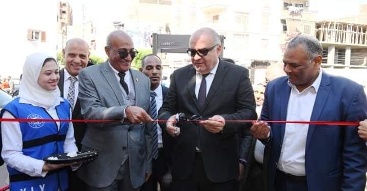 بمشاركة 22 مصنع وشركة خاصة .. محافظ قنا يفتتح ملتقى توظيفى لتوفير فرص عمل للشباب