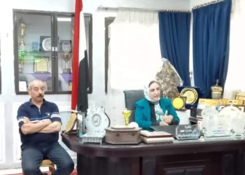 عقدت الدكتوره مني عثمان وكيل وزارة الشباب والرياضة اجتماع صباح اليوم الاثنين