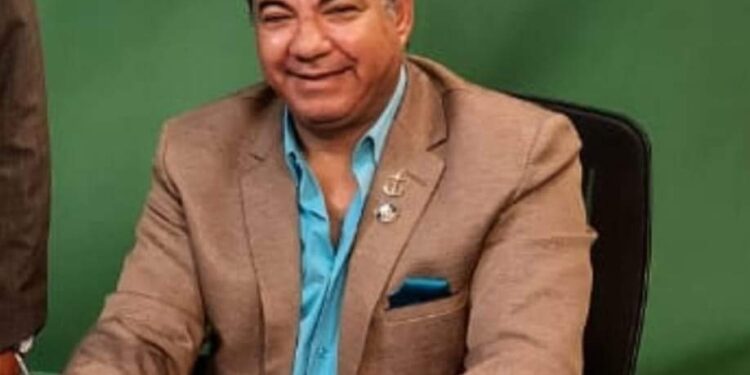 بالاحضان ،،،،،