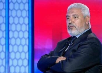 حيرة مرتضي منصور لحل أزمة جمال عبد الحميد وفيريرا