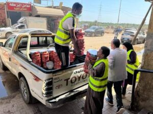 مستقبل وطن ادفو يقدم التهانى للمرضى والعاملين بوحدات الغسيل الكلوي