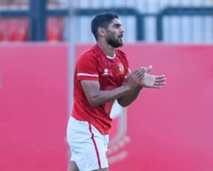 الاهلي السيئ يكسب أسوان الجيد