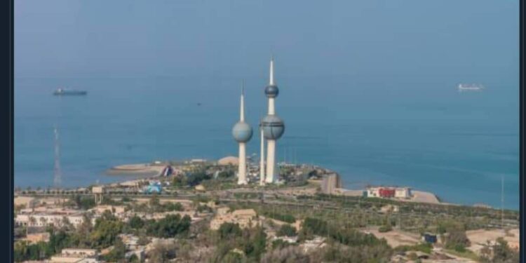 إقالة الحكومه الكويتيه بأوامر الأمير فهد الاحمد