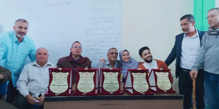 نماذج مشرفه