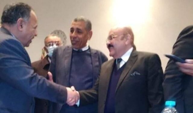 مد تأجيل العمل بمنظومة التسجيل المسبق استجابة سريعة من الحكومة لمجتمع الأعمال