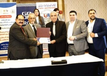 مصر تحتفي برائد الأعمال د. صبحي قنواتي بدرع التميز المجتمعي بإحتفالية كرنفالية بمناسبة السنة الثانية لتاسيس الإتحاد