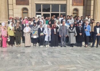 تجربة رائدة فى كلية الصيدلة جامعة المعقل