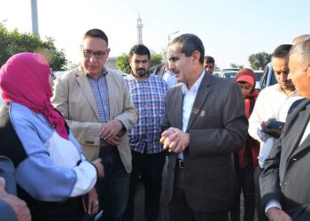 بتكلفة 100 مليون جنيه محافظ الغربية يتابع أعمال تطوير طريق طنطا بسيون