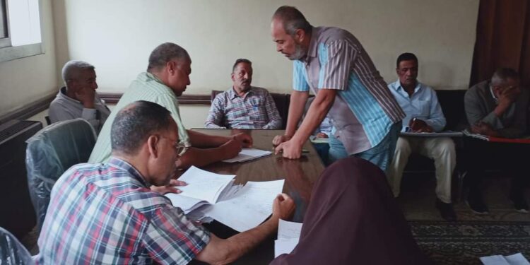 صحة ابشواى : اجتماعا موسعا مع مسئول الاسنان وكتبة الوحدات لتفعيل العمل المسائي لعيادات الاسنان