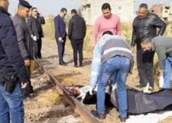 مصرع امين شرطه .. تحت عجلات القطار بمحطة الركاب #بدمنهور