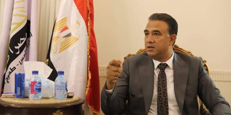 فتحي الدسوقي يعلن رفضه لما حدث مع النائب عمرو درويش