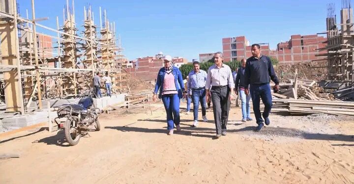 محافظ الغربية يتفقد مشروعات حياة كريمة في 10 قرى بمركز زفتى