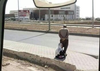 لا تدعها تبحث عن الاهتمام بعيدا عنك