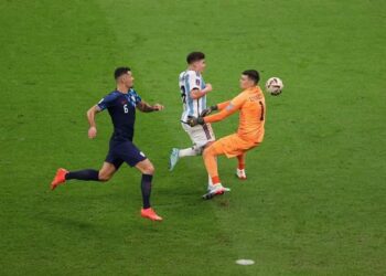 رقصة التانجو تُغضب الأولاد.. الأرجنتين في نهائي المونديال على حساب كرواتيا..