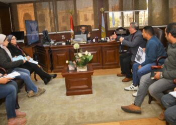 رحمي يناقش مشروعات صرف صحي حياة كريمة مع رئيس الجهاز بالغربية