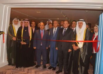 وزراء التموين والصناعة