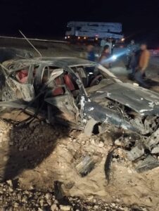مصرع شخصين في حادث أنقلاب سيارة ملاكي علي الطريق الصحراوي الغربي بقنا