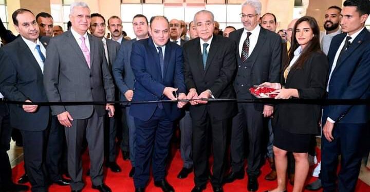 المصيلحي: افتتاح معرض نيبو اليوم يأتي في إطار توجيهات القيادة السياسية  للنهوض بصناعة الذهب في مصر.