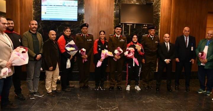 سارة سمير لاعبة المؤسسة الرياضية العسكرية تحقق ( 3 ) ميداليات ذهبية ببطولة العالم لرفع الأثقال