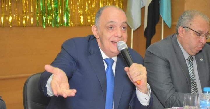 رئيس مشروعات النواب يوجه دعوه ل 25 طالب بتجارة طنطا لحضور جلسات لجنة المشروعات