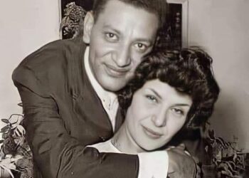 الفنانة الكبيرة “سناء جميل”