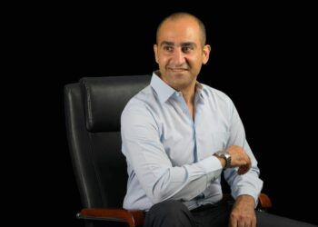 أ. د. محمد مطر أستاذ جراحة السمنة المفرطة بطب عين شمس-مطر كلينيك