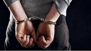 القبض على شخصين بحوزتهما 10 طرب حشيش قبل ترويجها في قنا