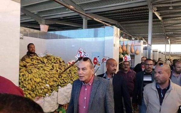 لجنة لمتابعه الأسواق وتوفير السلع بالبحر الأحمر