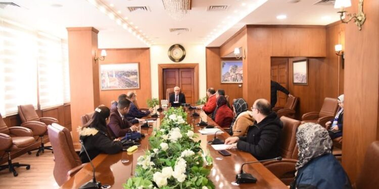 محافظ بورسعيد