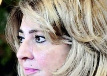 سميحة المناسترلى تكتب .. أحذروا التلاعب بالأديان