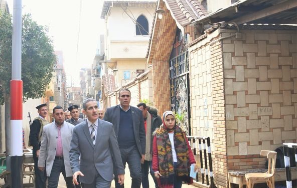 محافظ الغربية يتفقد محيط
