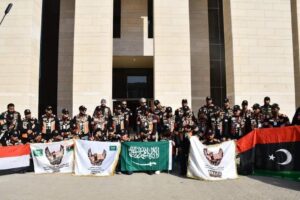 "صبحي" يستقبل فريق المتحدون للدراجات النارية السعودي بالعاصمة الإدارية الجديدة