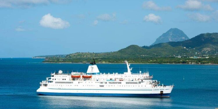 محافظ بورسعيد : استعدادات مكثفة لاستقبال سفينة LOGOS HOPE “