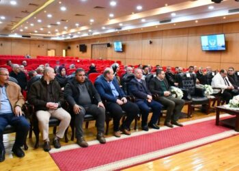 محافظ بورسعيد مع  ممثلي الجمعيات الأهلية ومؤسسات المجتمع المدني بمحافظة بورسعيد