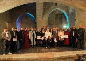 فريق عمل اوبريت حناجر الأرز مكرما”