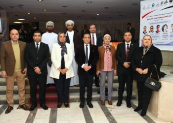 بالصور .. انطلاق فاعليات المؤتمر السنوى التاسع عشر لمركز تعليم الكبار بجامعة عين شمس 