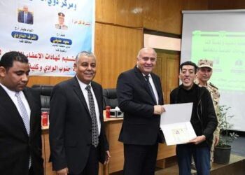 برعاية منطقة تجنيد قنا .. الداودى يشهد حفل إعفاء ذوى الهمم من الخدمة العسكرية بجامعة جنوب الوادي